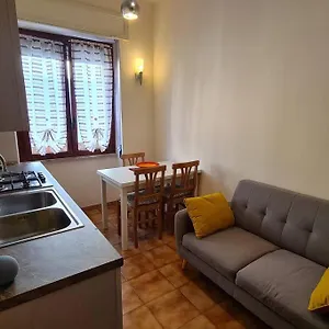 San Benedetto , Cagliari Italia